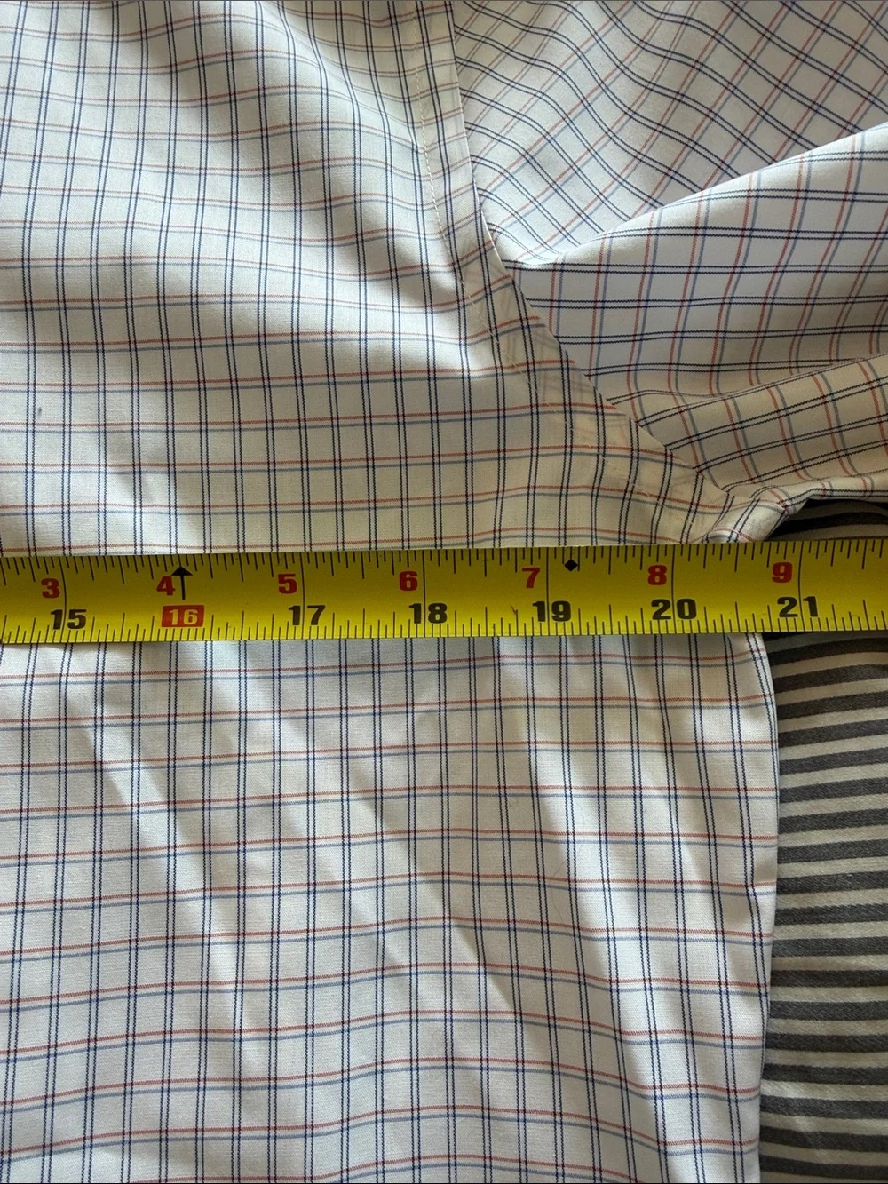 Banana Republic Men’s White Button-Down with Blue and Pink Check NWT